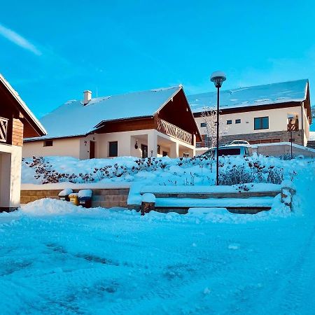 Chaty Krusetnica S Luxusnym Privatnym Wellness Eksteriør billede