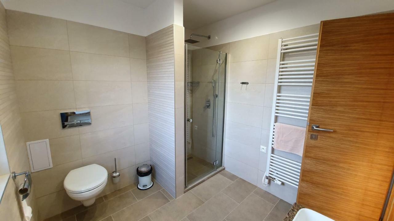 Chaty Krusetnica S Luxusnym Privatnym Wellness Eksteriør billede
